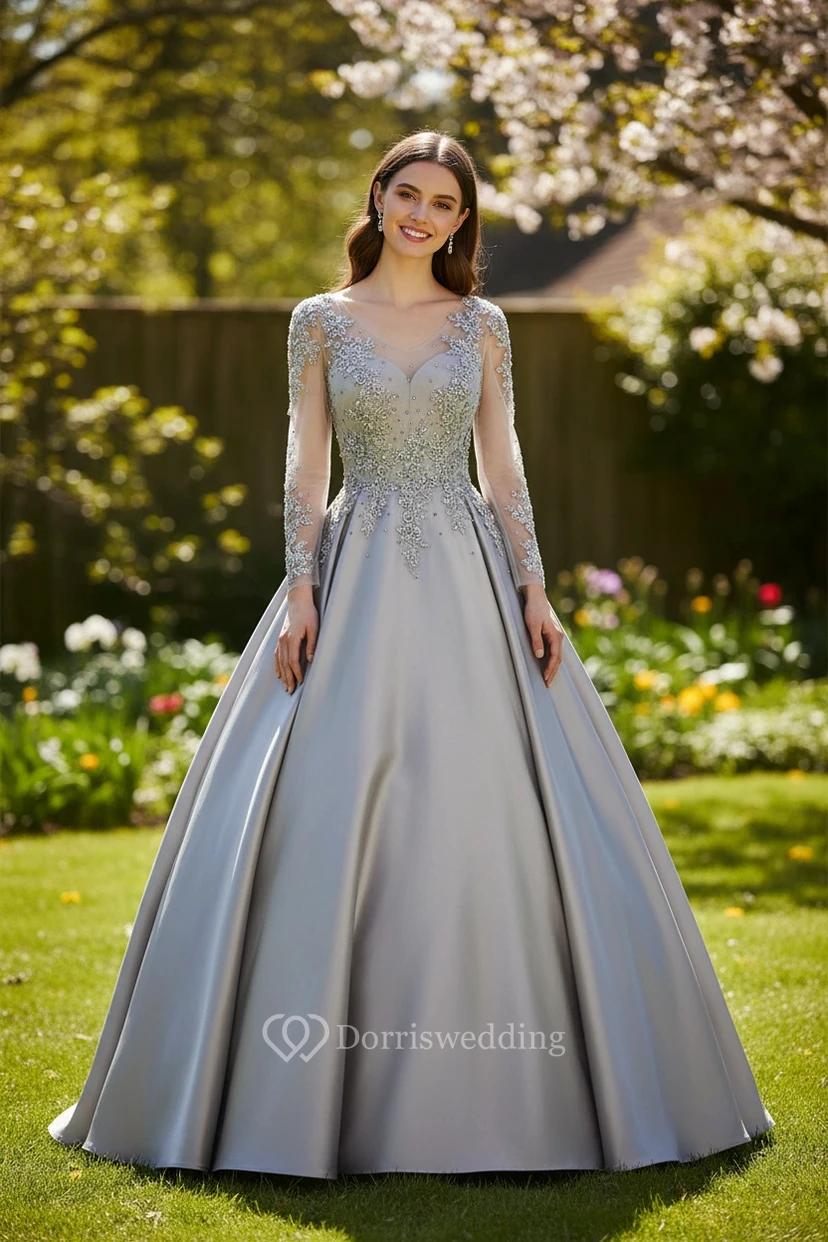 Robe illusion en dentelle royale et satin