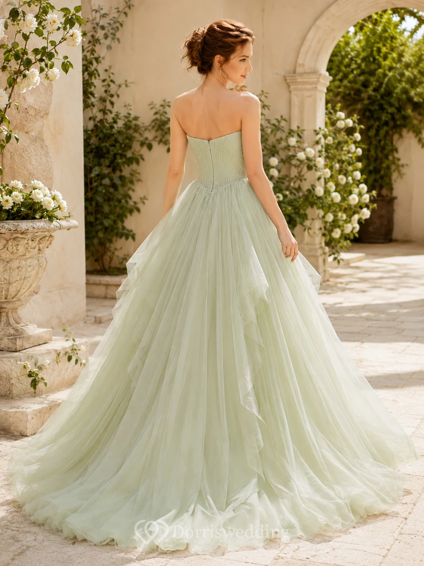 Robe de bal bustier en tulle à volants couleur sauge, décolleté cœur, robe de mariée de style chapelle view 2
