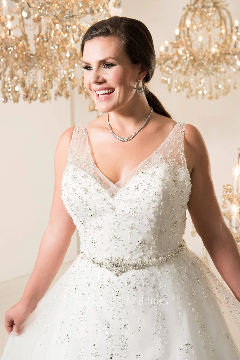 Ball Gown Floor-Length V-Neck Sleeveless Tulle Court Train Deep-V Back Beading Dress view 3