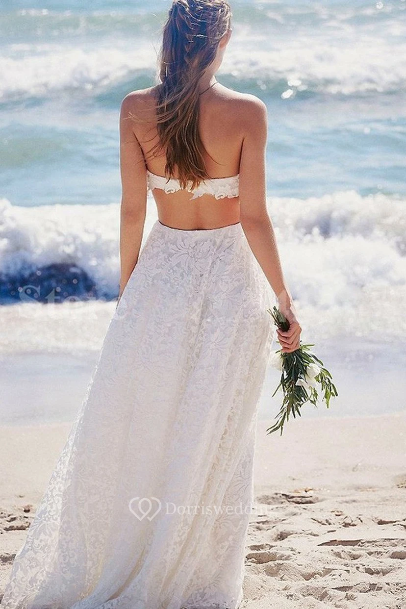 Robe de mariée bohème de plage deux pièces sans bretelles en dentelle, longueur au sol view 2