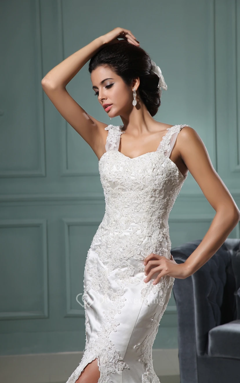 Sweetheart Strap-Neckline Front-Split Dress With Lace Detailing view 3