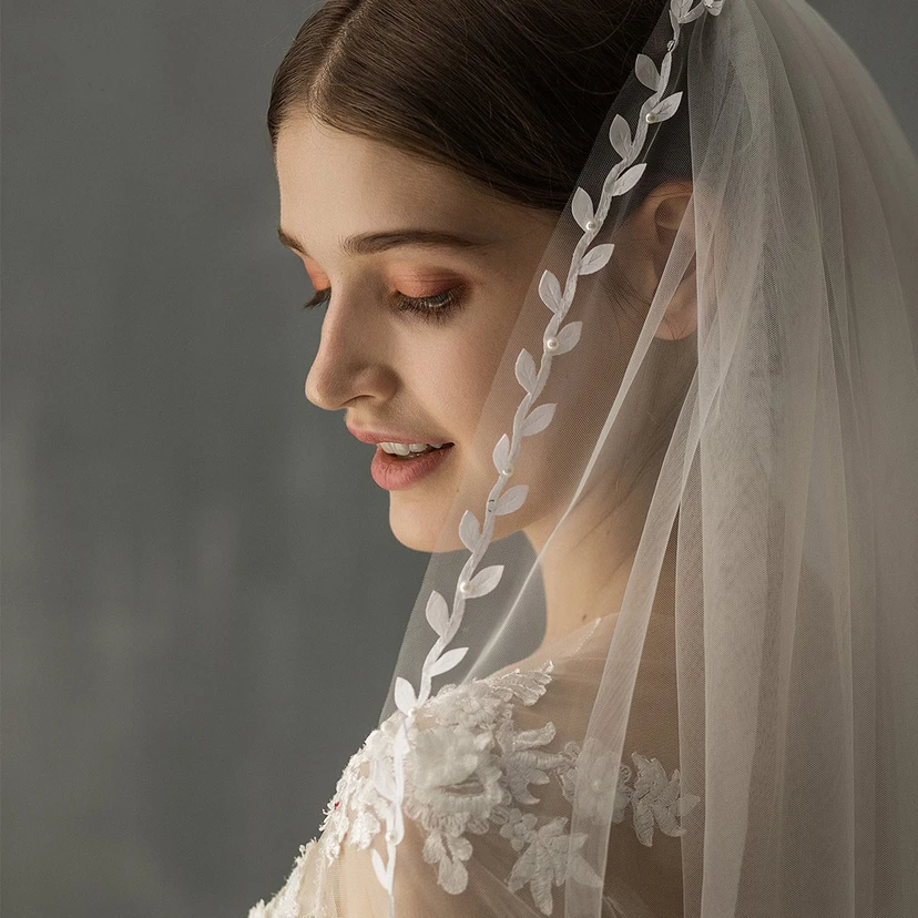 Forest Style Two Tier Elbow Veil with Leaf Edge view 4