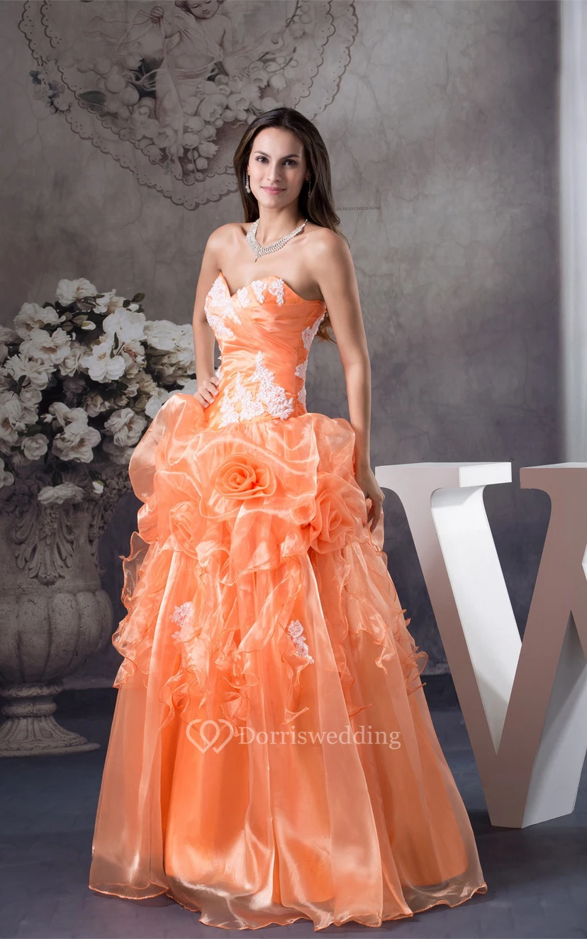 Sweetheart Ruffled Appliques and Ball-Gown With Flower view 6