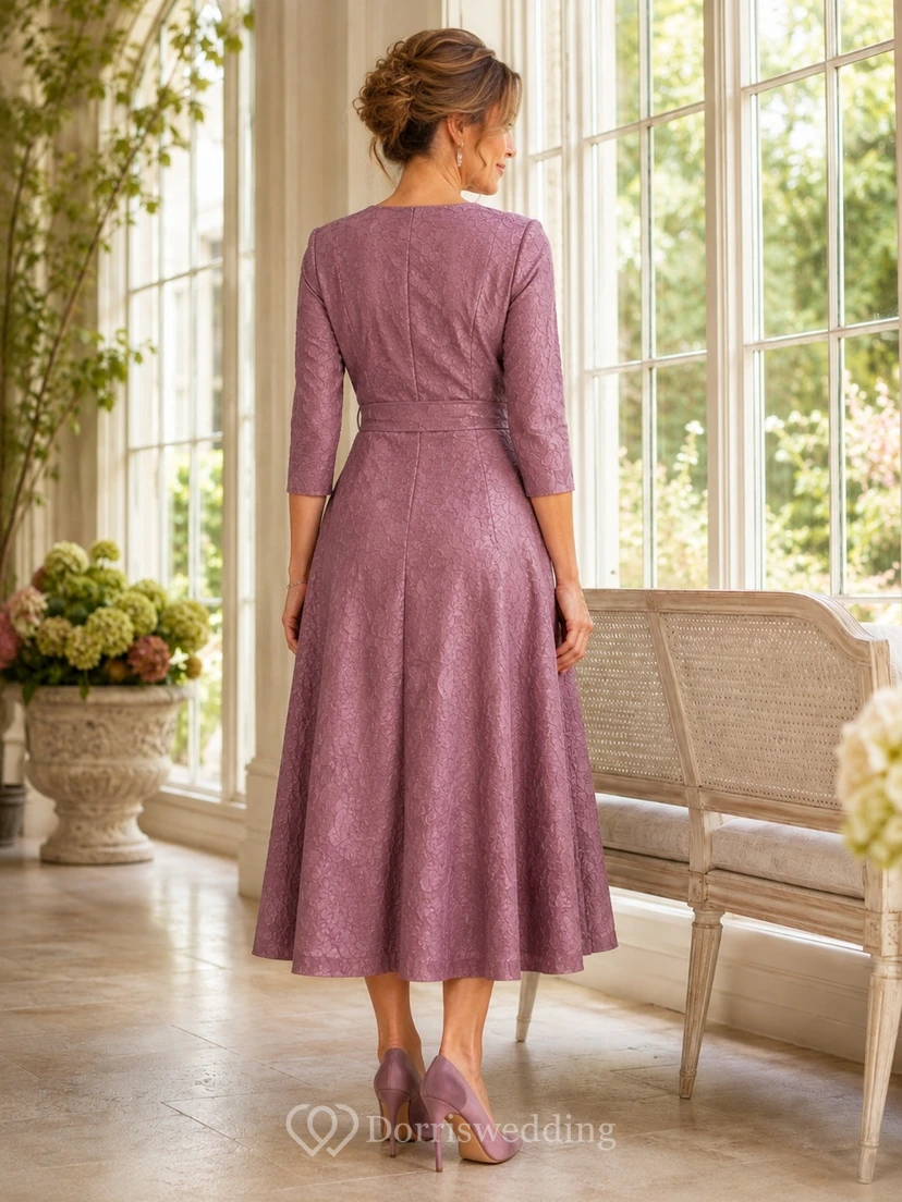Vintage-Mutterkleid in Mauve, Midi-Länge, A-Linie, Dreiviertelärmel, Spitze view 2