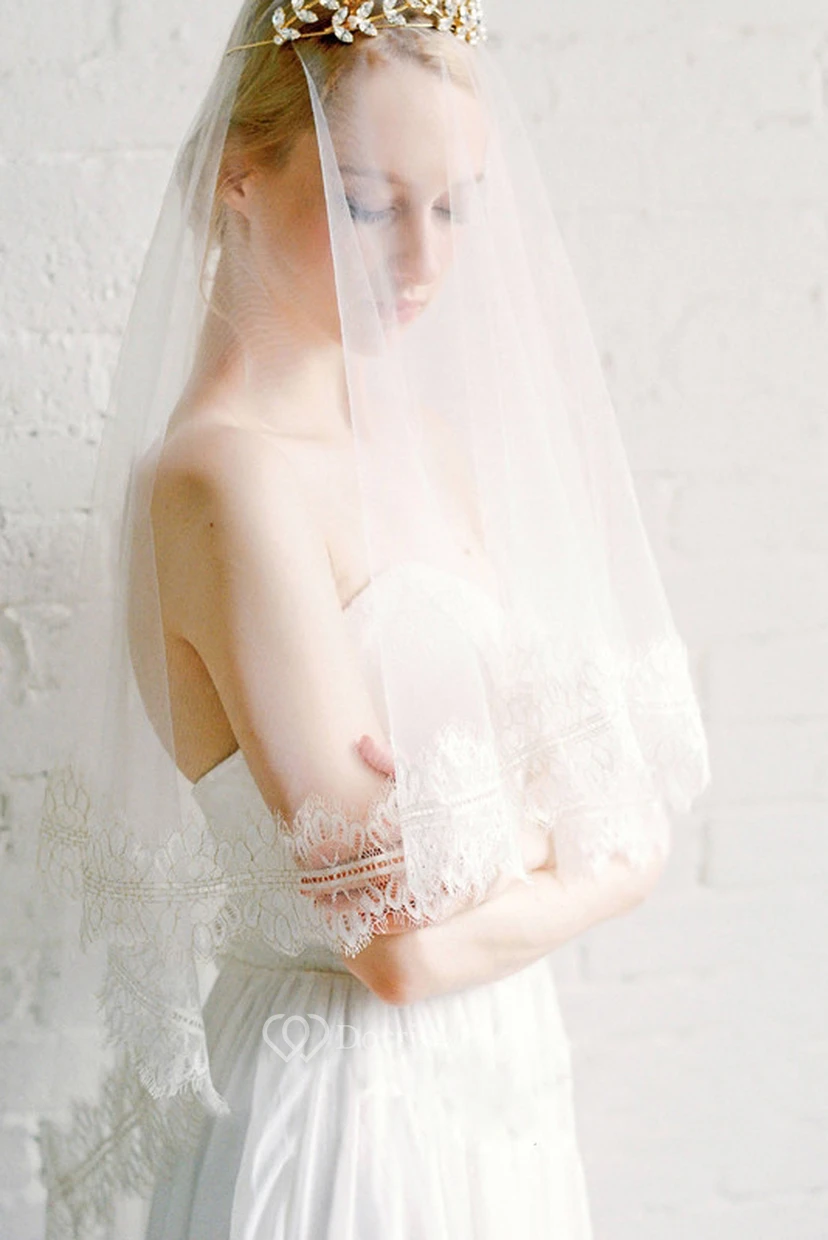 Fingertip Tulle Wedding Veil with Lace Trim view 2