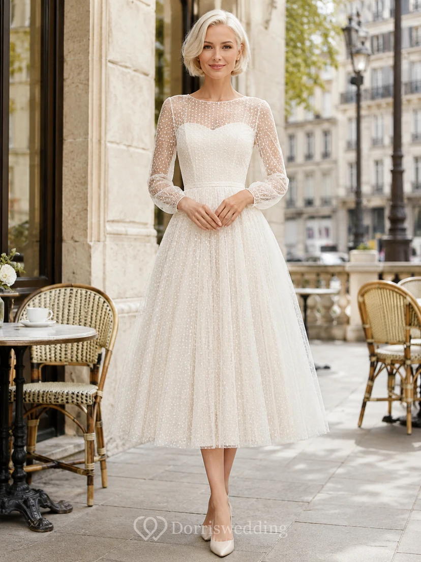 Robe de mariée civile modeste, longueur thé, en tulle et dentelle à pois, style bateau parisien, manches longues, coupe trapèze, style bateau parisien