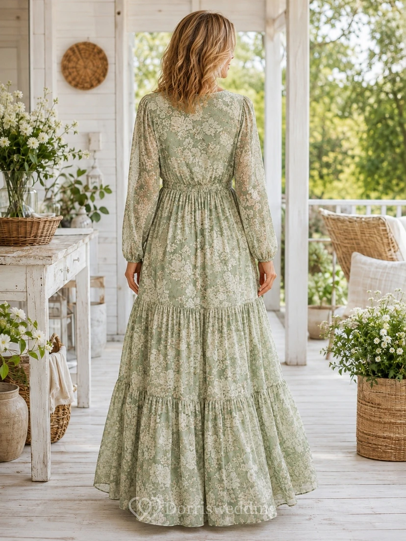 Salbeigrünes, geblümtes Chiffon-Maxikleid mit langen Ärmeln und Stufenrock view 2