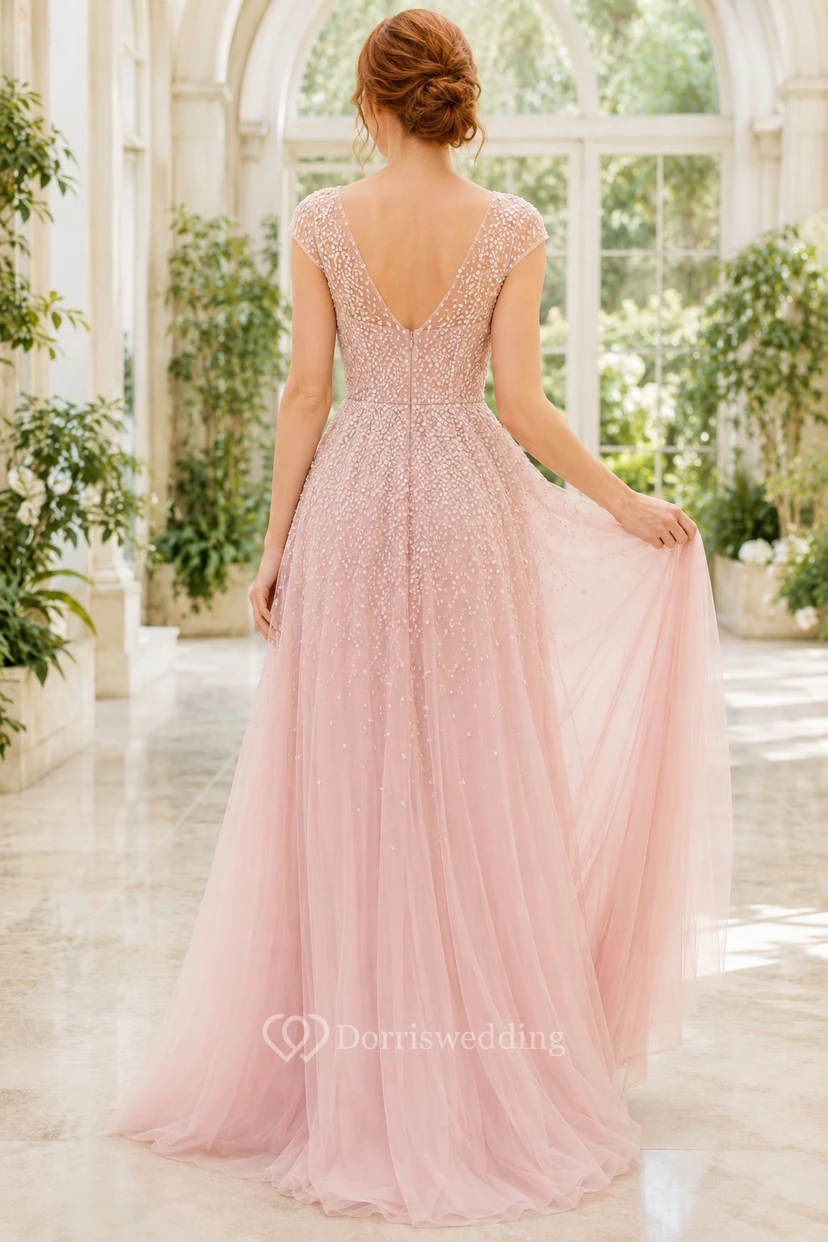 Robe de bal trapèze en tulle et corsage en dentelle rose poudré view 2