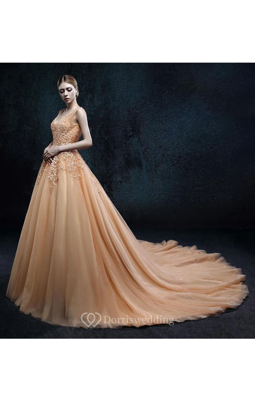 Vestido de tul sin mangas con escote en V y espalda descubierta, corte en A view 5