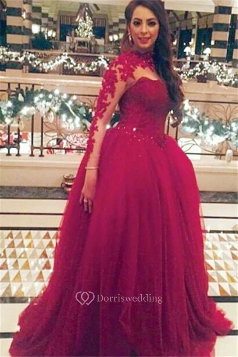 Newest Long Sleeve Princess Tulle Wedding Dress Appliques