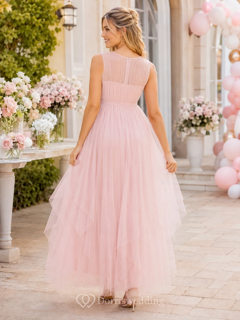 Umstandskleid in Teelänge mit Empire-Stil, hohem Kragen und A-Linien-Schnitt aus Tüll für die Babyparty view 2
