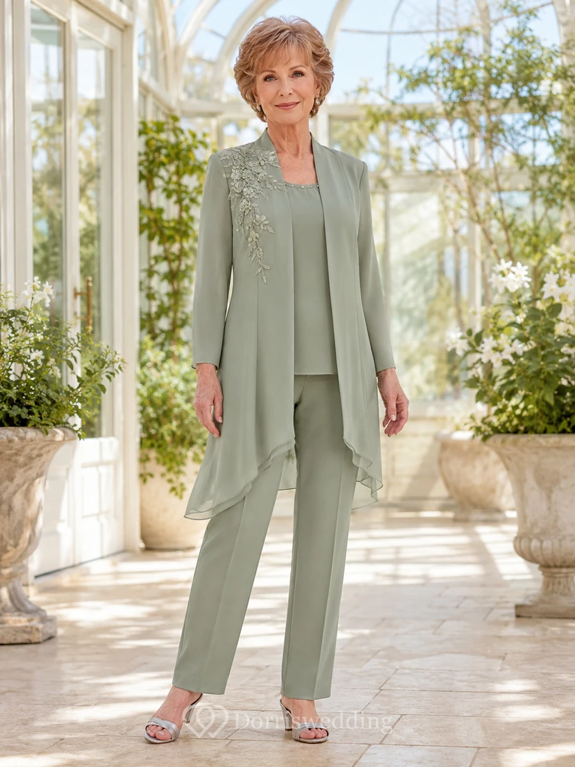 Salbeigrüner, romantischer, asymmetrischer, verzierter Longline-Jacket-Hosenanzug für die Brautmutter mit geradem Bein