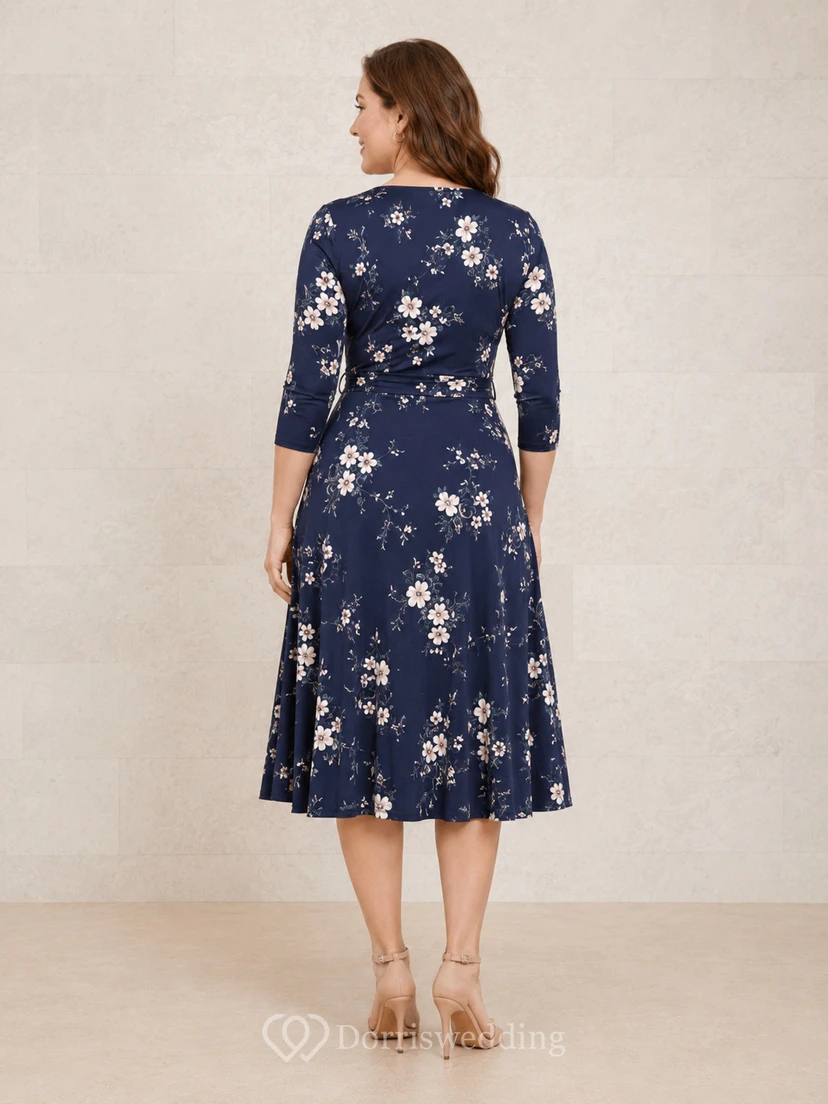Marineblaues, geblümtes Midikleid mit V-Ausschnitt und Dreiviertelärmeln in A-Linie view 2
