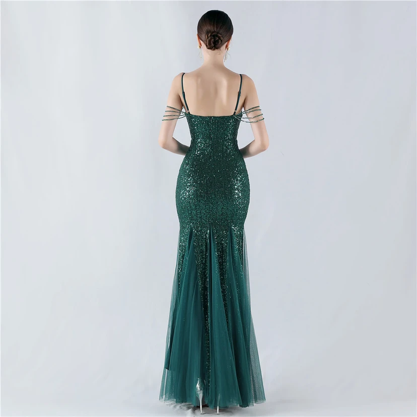 Création de perles, de sequins et de tulle pour une robe de soirée, spectacle, animateur, réunion annuelle view 56