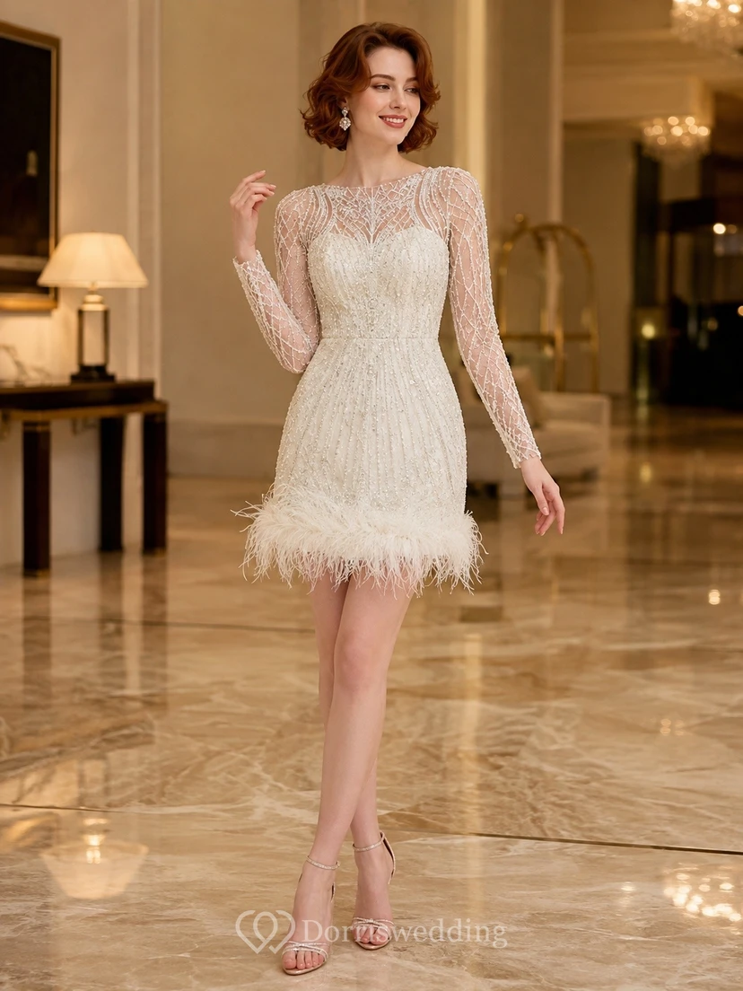 Robe de soirée courte mini sans manches en tulle ivoire ornée de plumes et de plumes, style trapèze.