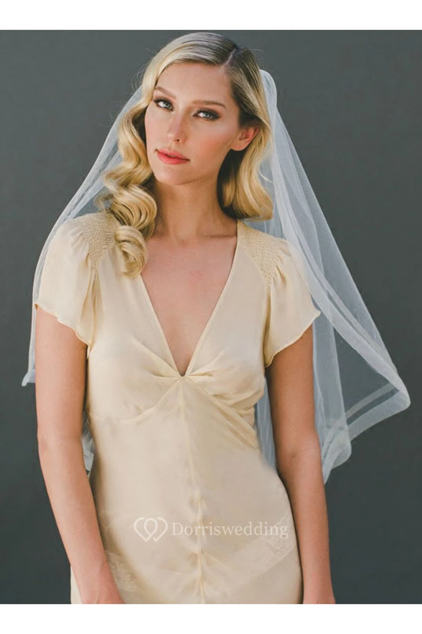 Retro Simple White Single Layer Wedding Veil