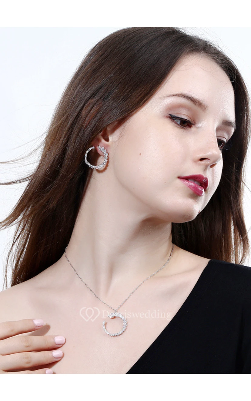 Romantic Bridal Rhinestone Necklace and Earrings Jewelry Set view 2