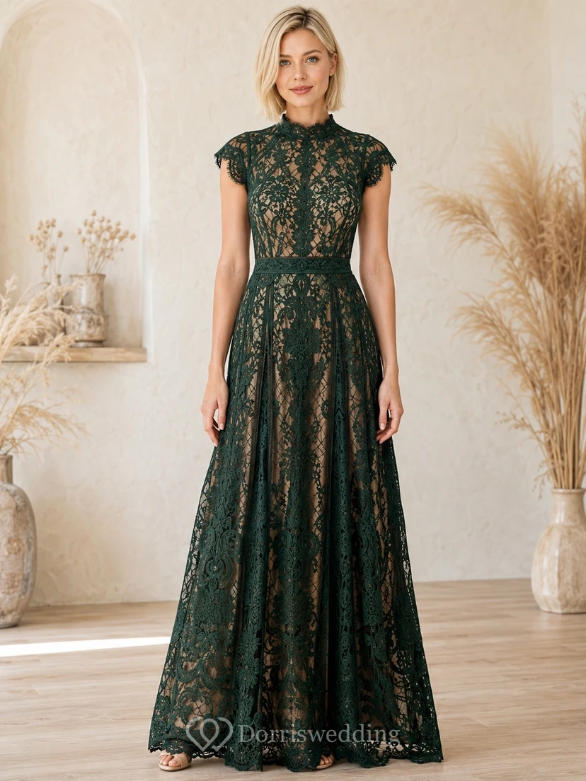 Vestido de noche bordado de encaje verde oscuro con cuello joya y mangas cortas