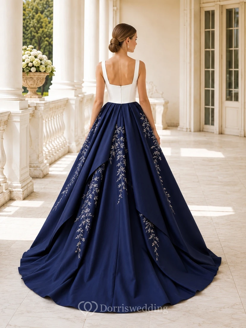 Marineblaues, drapiertes Ballkleid mit eckigem Ausschnitt, ärmellos, aus Satin, modernes Brautkleid view 2