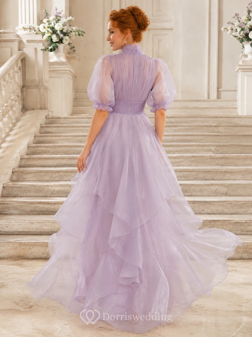 Lilafarbenes, mehrlagiges Organza-Abendkleid mit Puffärmeln view 2