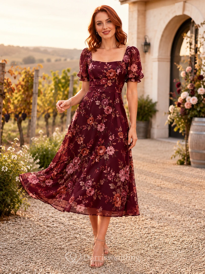 Robe midi trapèze bordeaux à imprimé floral et col carré, manches bouffantes