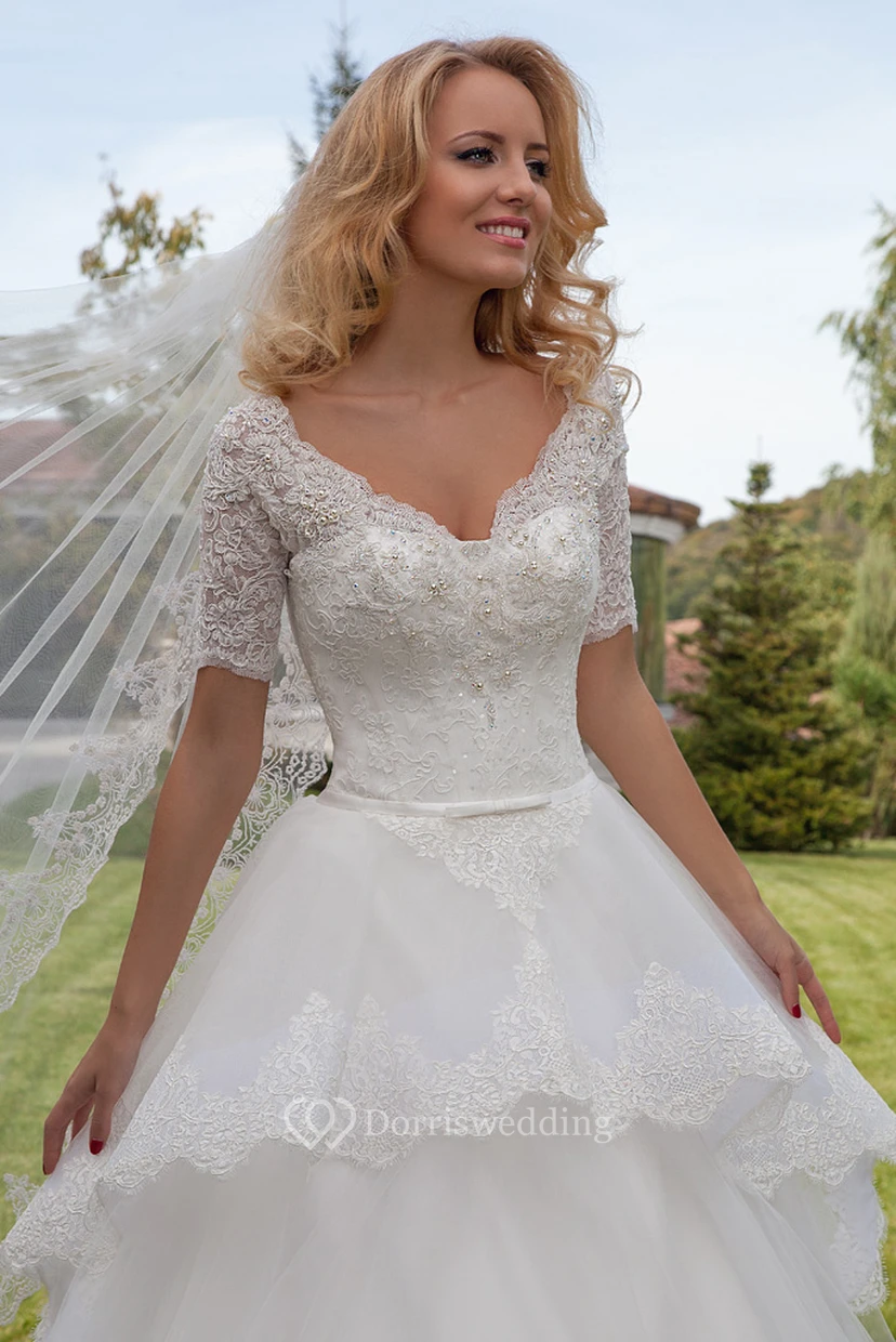 Ball Gown V-Neck Appliqued Short Sleeve Lace Wedding Dress view 3
