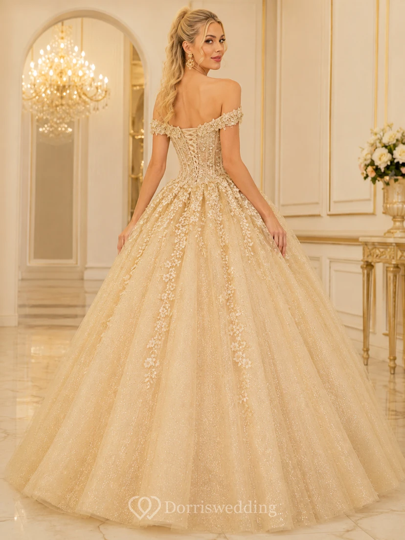 Robe de bal de princesse dorée de luxe à épaules dénudées et décolleté en cœur, ornée de paillettes et d'appliqués floraux, pour les 16 ans. view 2