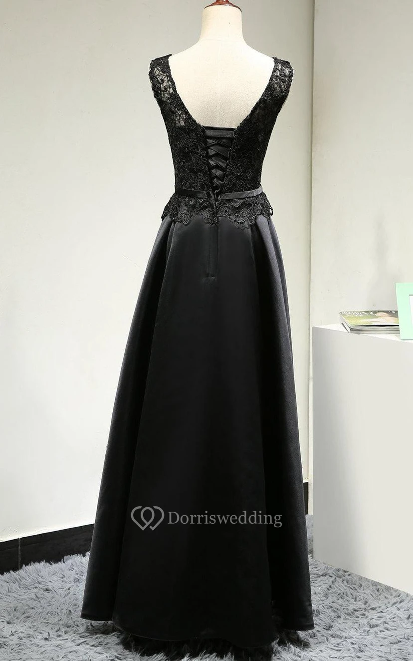 Scoop Neck Sleeveless Lace Bodice Satin A-line Long Dress With Belt view 3