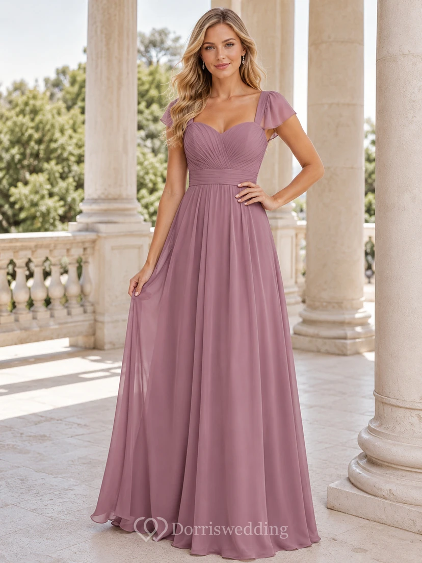 Vestido de gasa color malva con escote en V y mangas con volantes