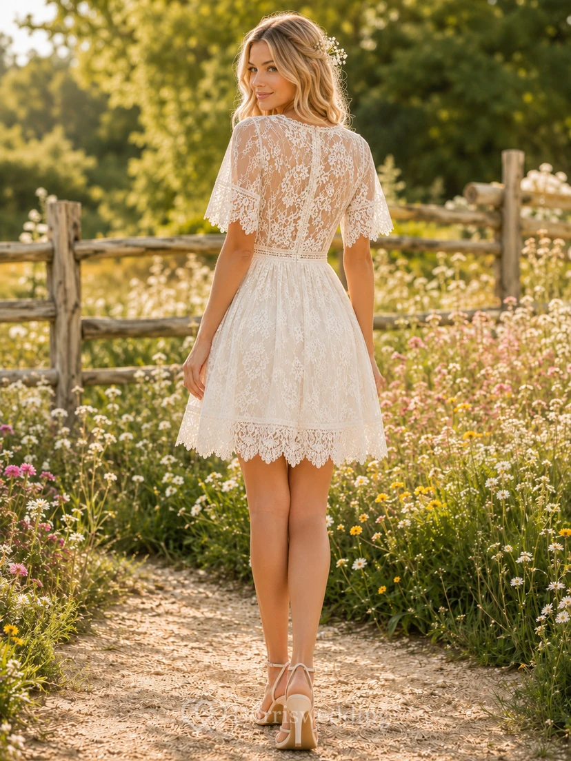 Vestido de novia bohemio corto con escote en V y mangas cortas de encaje para jardín campestre view 2