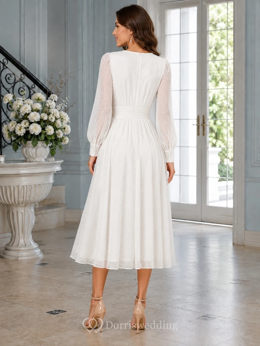 Elegantes, romantisches Brautkleid aus Chiffon mit V-Ausschnitt, langen Ärmeln, A-Linie und Teelänge für standesamtliche Trauungen view 2