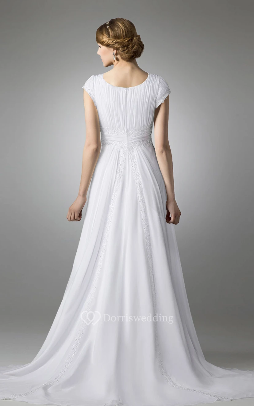 Vestido de novia largo y modesto de gasa con corte en A y cintura imperio. view 2