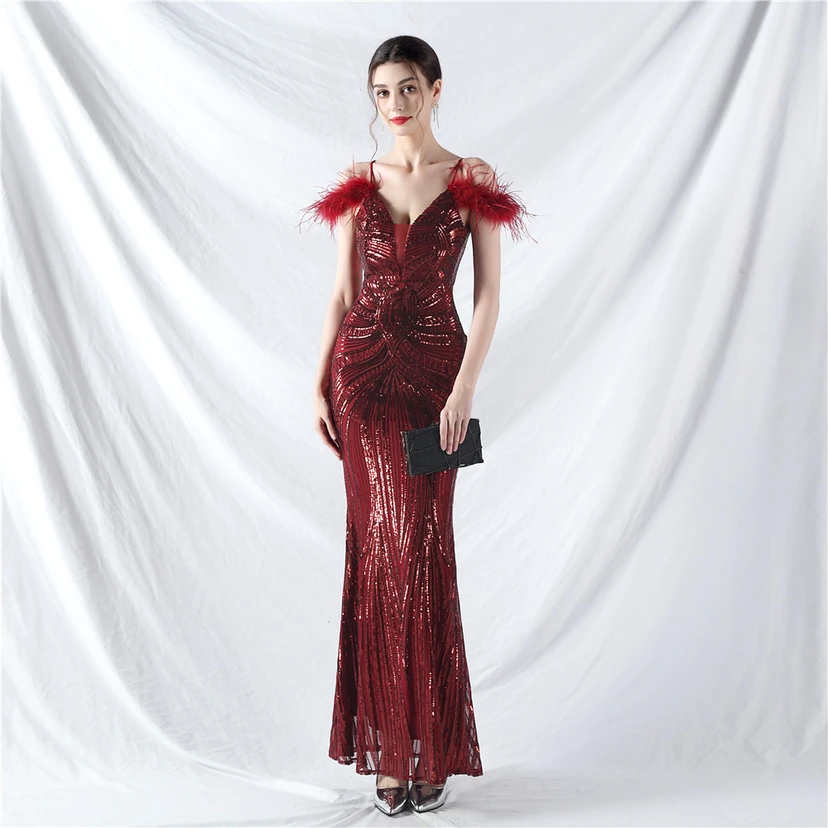 Vestido de noche con cuentas florales y plumas de avestruz elaboradas artesanalmente view 81