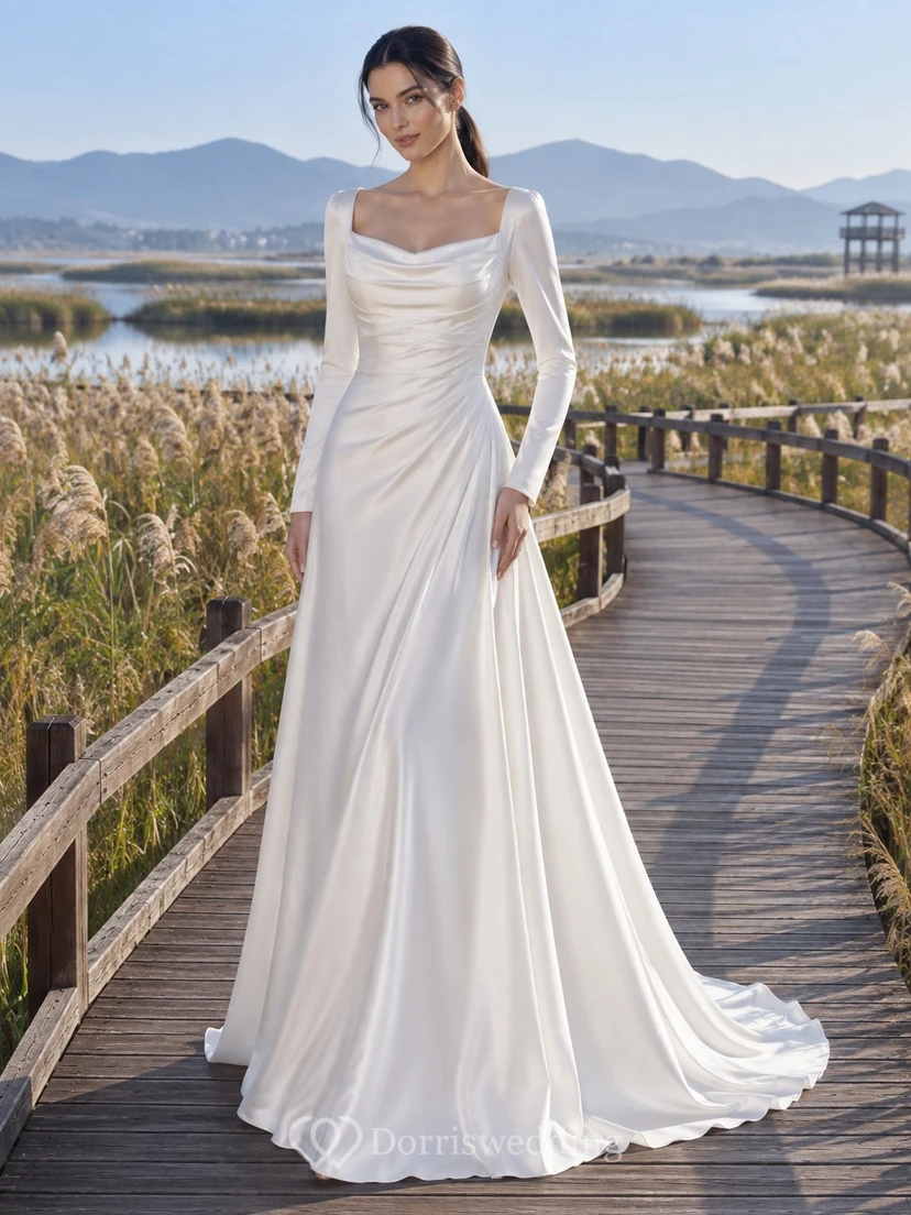 Schlichtes, langärmeliges Brautkleid aus Satin mit Wasserfallausschnitt und fließender A-Linie