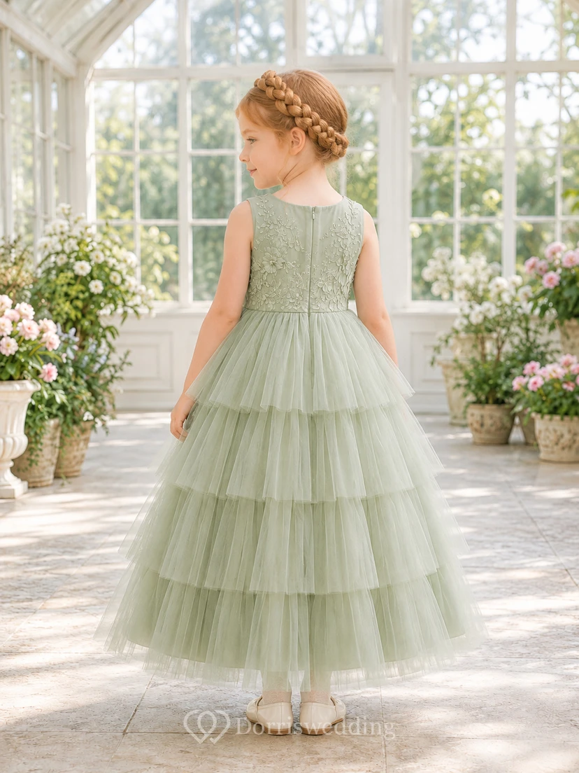 Robe de bal sans manches en tulle à volants et dentelle florale sauge, longueur thé, idéale pour une demoiselle d'honneur ou un jardin. view 2