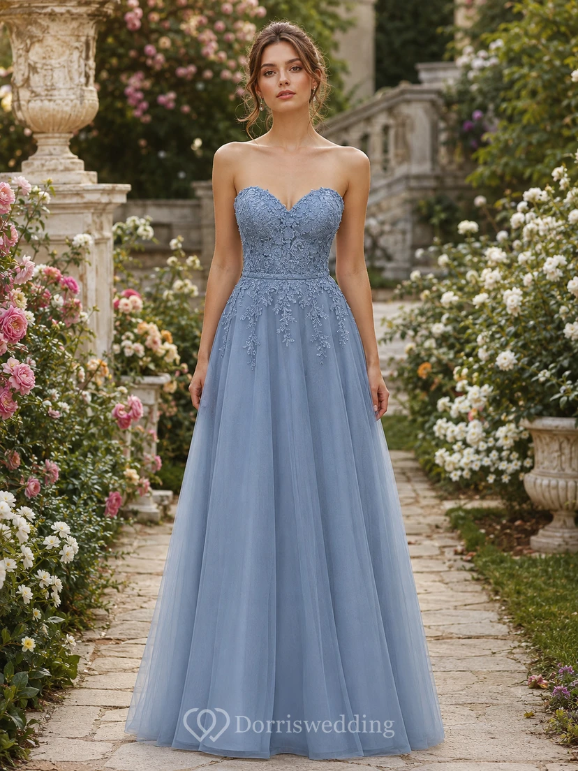 Schieferblaues, trägerloses A-Linien-Abendkleid aus Spitze und Tüll