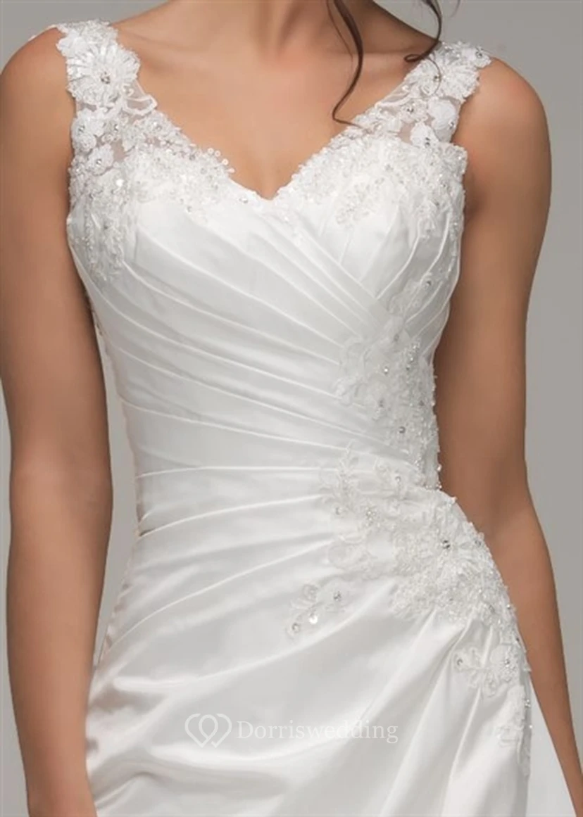 Vestidos de novia de corte A, con drapeado lateral, escote en V, sin mangas, de satén elástico y con apliques. view 3