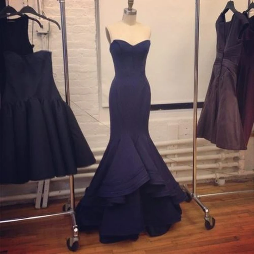 Robes de soirée élégantes bleu marine, robes de bal, robes bustier de créateur pour femmes view 2