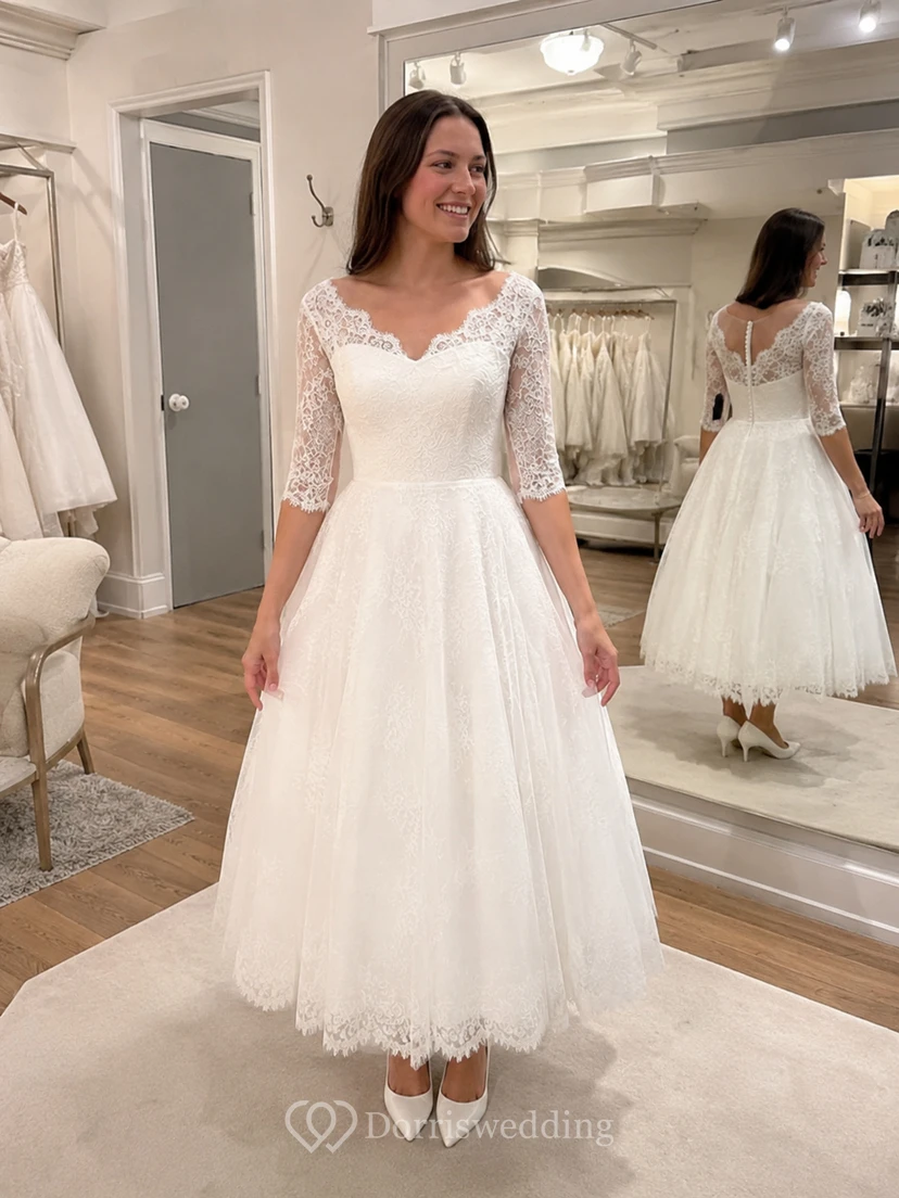 Vestido de novia de corte A con mangas de encaje y largo hasta la rodilla view 6