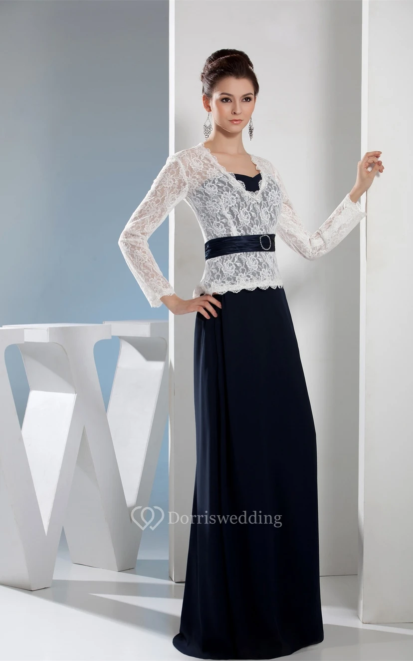 Robe longue bicolore à col en V et haut en dentelle view 7