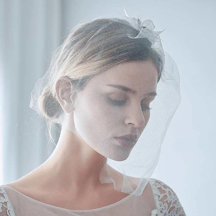 Western Style Short Bridal Veil with Sequins view 2