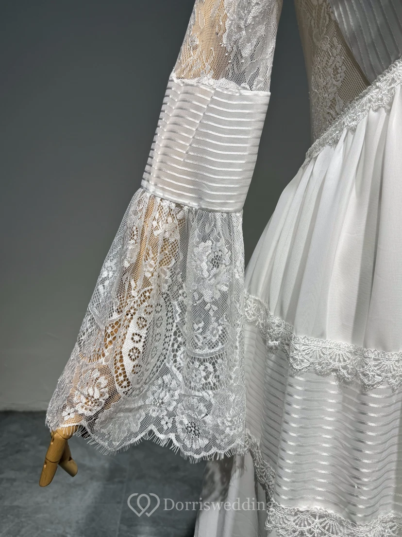 Boho-Chic-Strandhochzeitskleid mit Spitze, langen Ärmeln und tiefem V-Ausschnitt, langen Ärmeln und tiefem Rückenausschnitt view 6