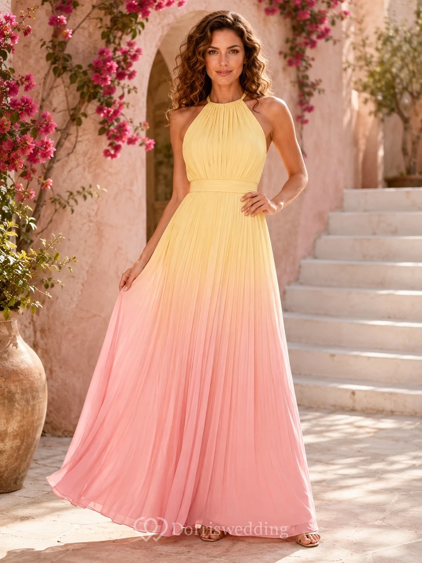 Vestido de noche largo hasta el suelo, de gasa, sin mangas, con escote halter y corte en A, color rosa narciso degradado.