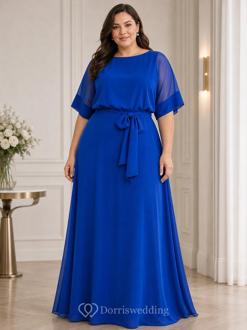Robe longue en mousseline plissée, coupe bateau, manches courtes, évasée, avec ceinture. view 4