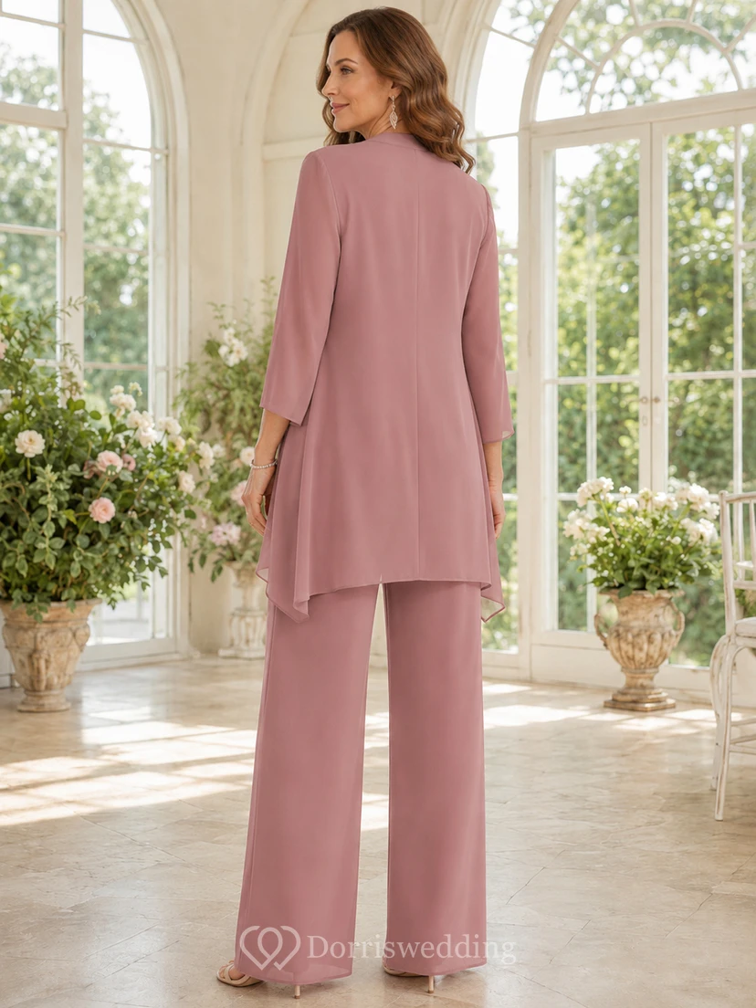 Luxuriöser, perlenbesetzter Hosenanzug mit weitem Bein und Wasserfall-Chiffonjacke sowie Dreiviertelärmeln in Altrosa für die Mutter der Braut view 2