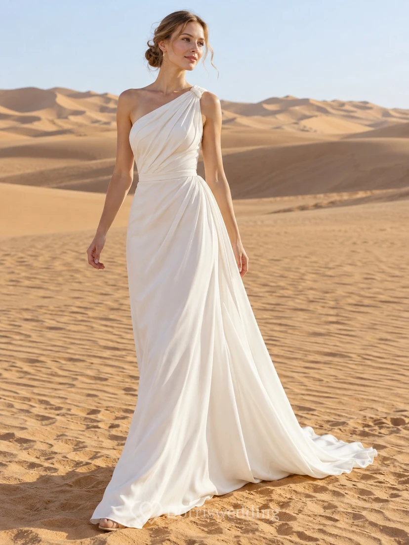 Vestido de novia sencillo de gasa fruncida de un solo hombro con cola.
