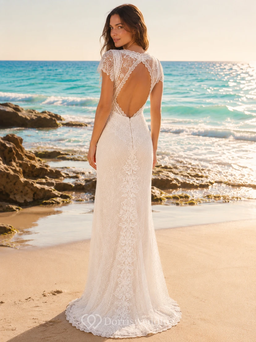 Vestido de novia de encaje playero con mangas cortas y espalda descubierta view 2