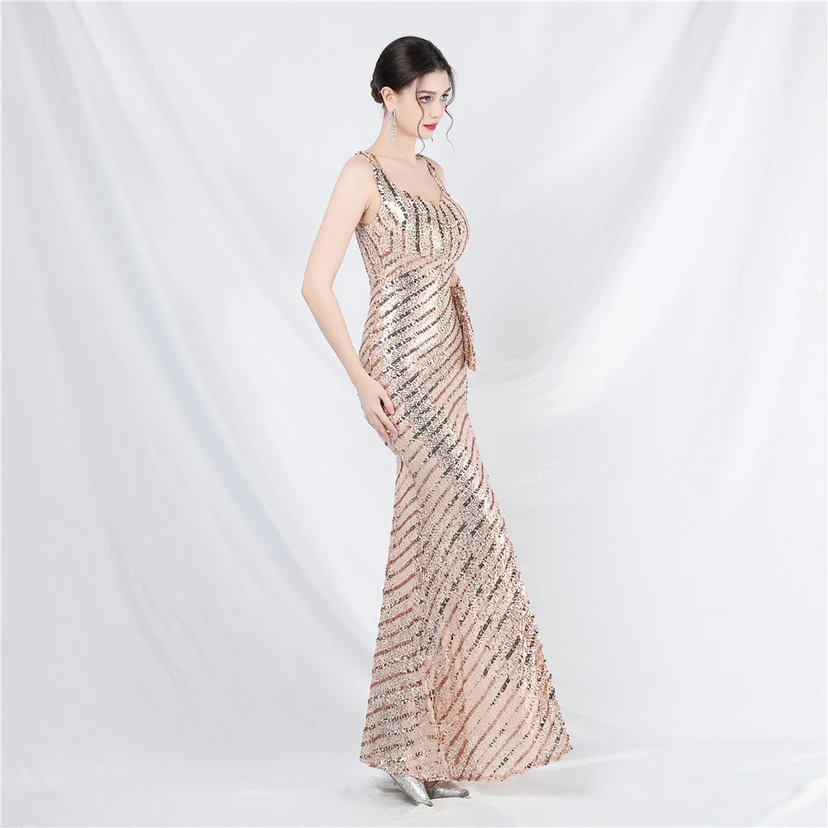 Robe de soirée longue à sequins et perles artisanales view 53