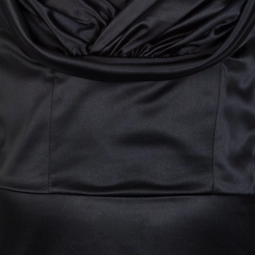 Robe en satin trapèze à manches courtes, longueur genou, coupe A, manches courtes view 3