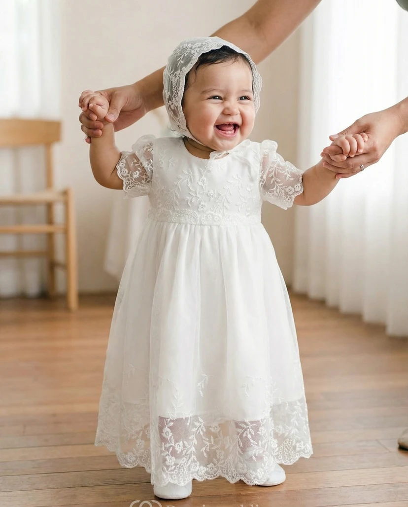 Robe de baptême blanche en dentelle pour bébé demoiselle d'honneur avec jupe en tulle brodée